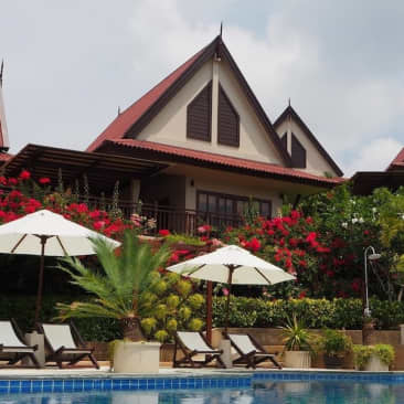 Baan KanTiang See Villa Resort